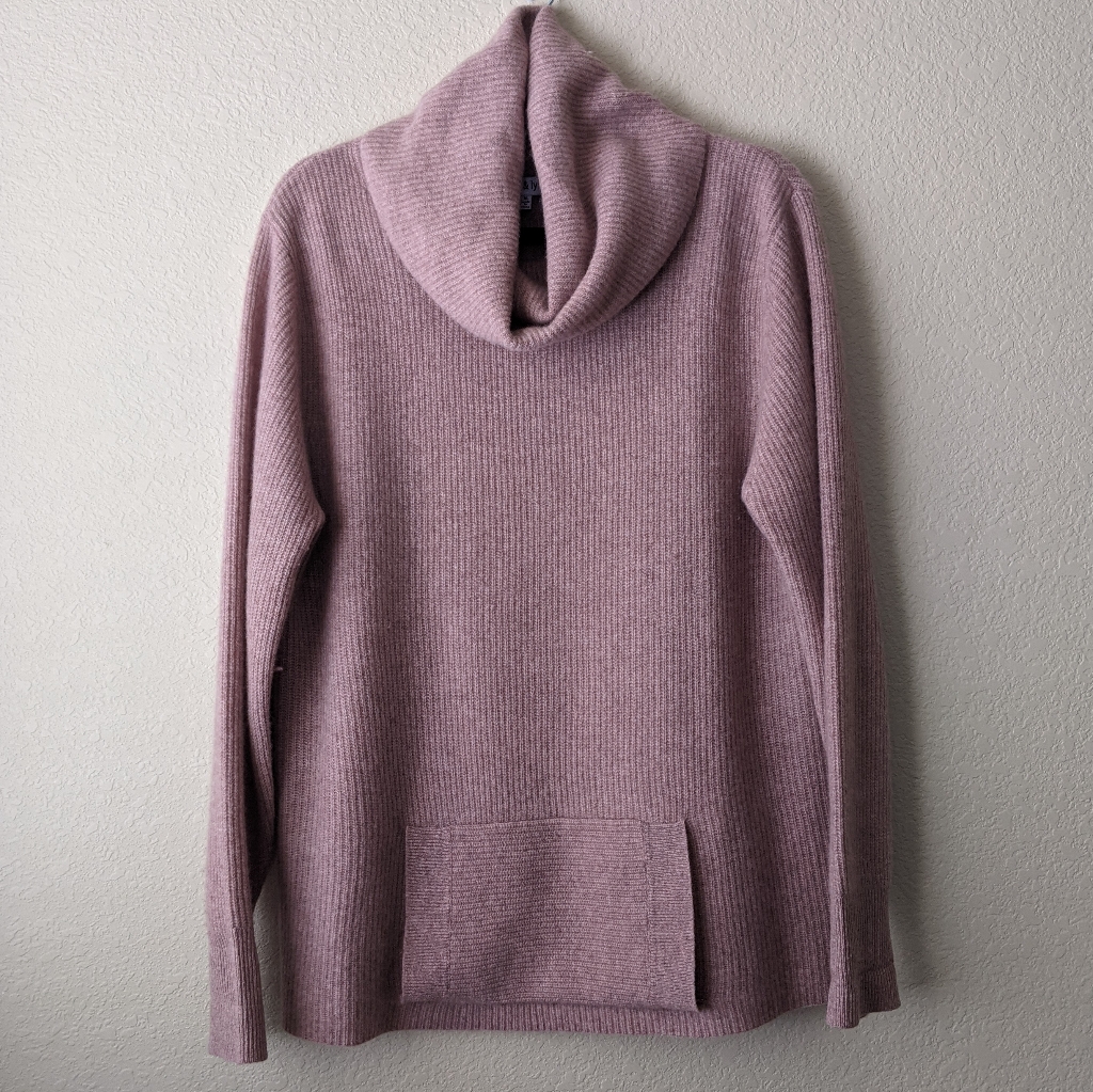 Knyt & Lynk 100% Cashmere Pink Turtleneck Sweater